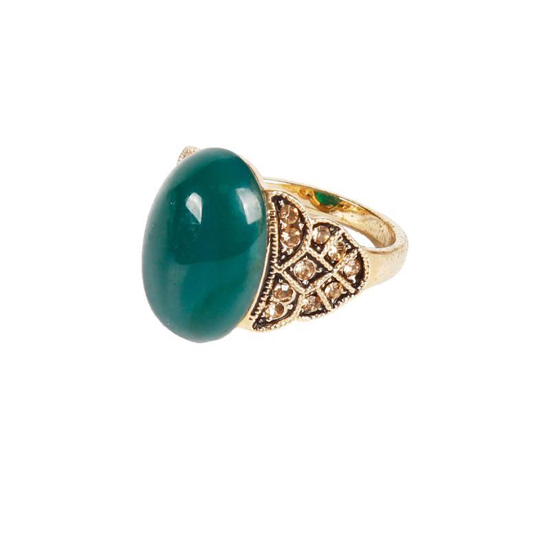 Emerald Rich Style Gold Gem Ring