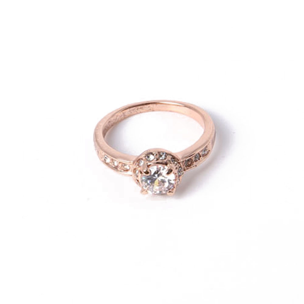 Quality Most Popular Fashion Jewelry Gold Ring with Rhinestone