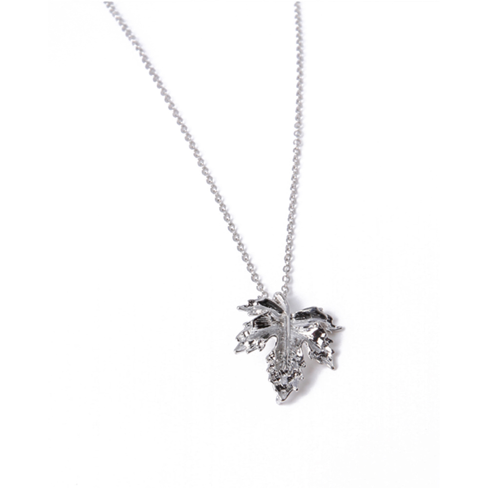 Newest Fashion Jewelry Silver Pendant Necklace with Rhinestone