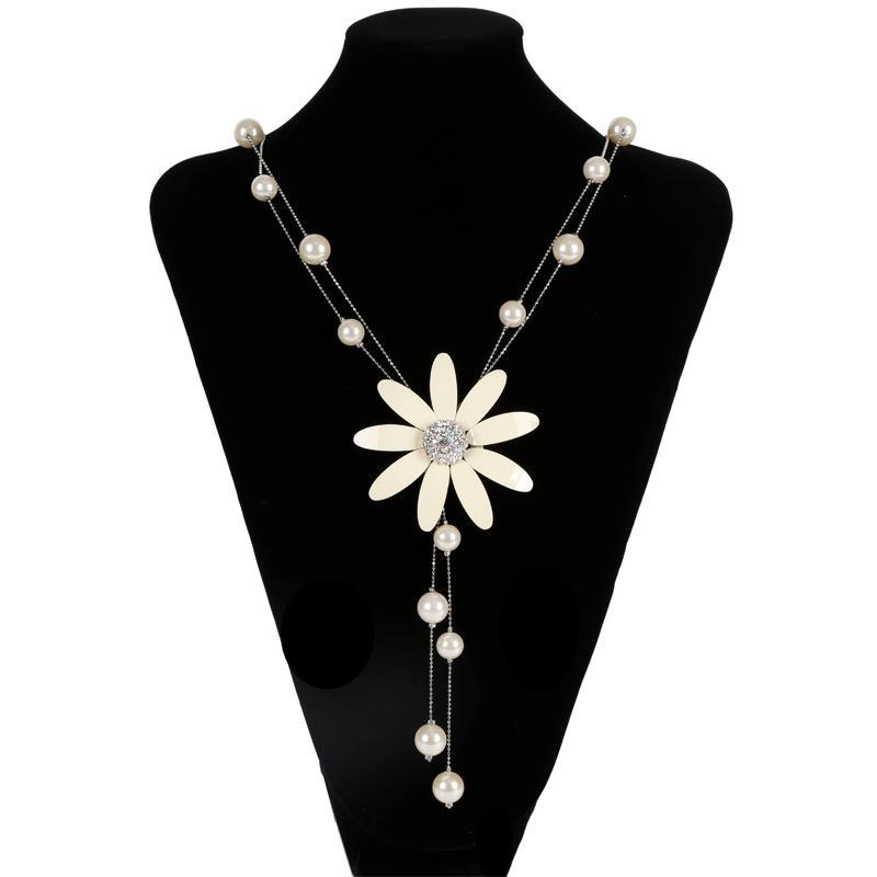 Fashion Slender Cross Flower Pearl Necklace