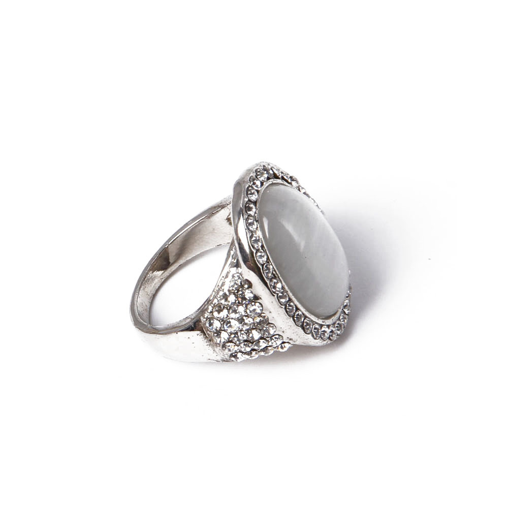 Large Diameter Fashion Jewelry Silver Ring with Black Rhinestone
