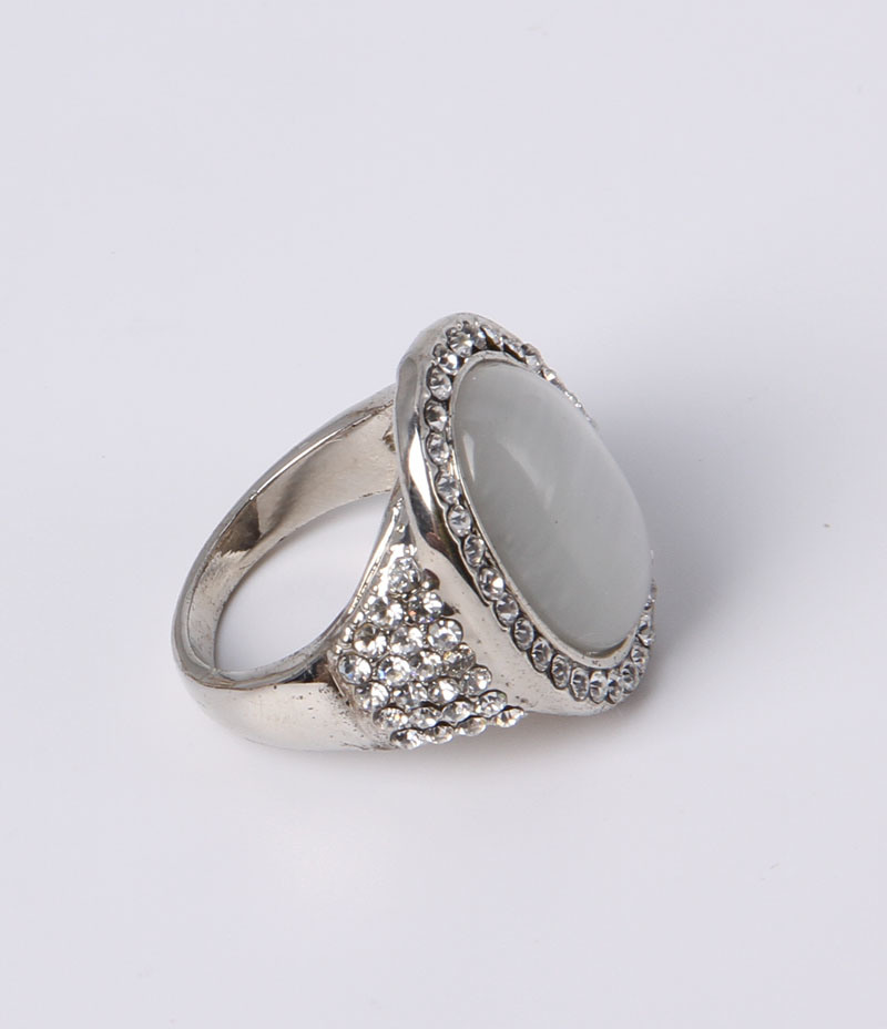Zinc Alloy Fashion Jewelry Ring in Good Finishing with Rhinestones