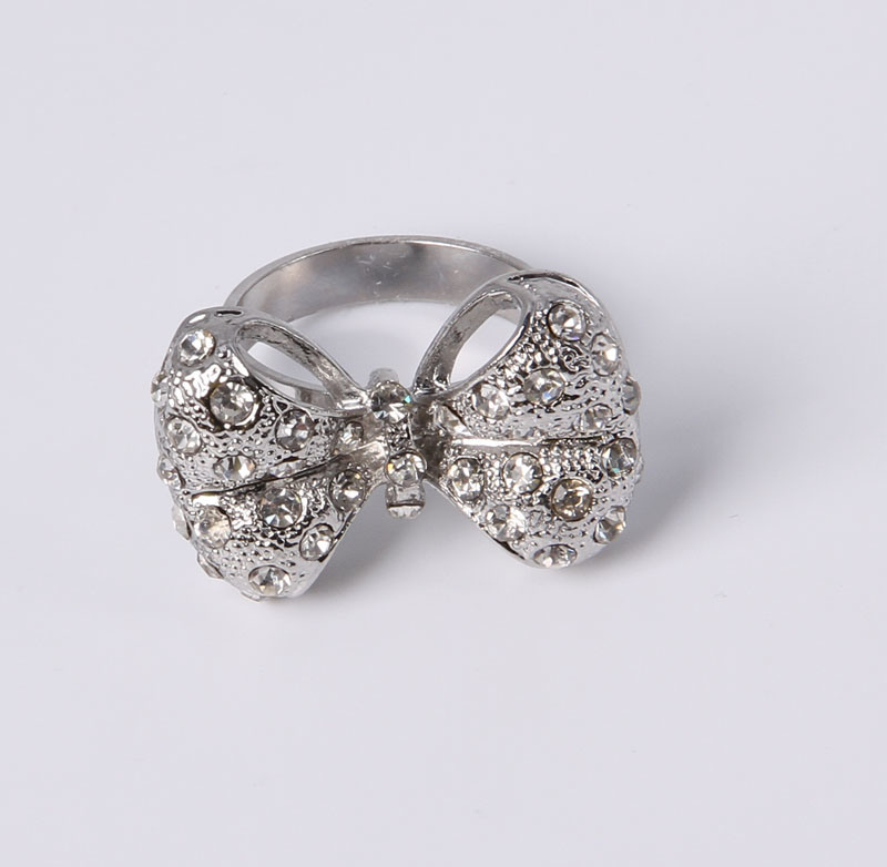 Cheap Price Fashion Bow Ring with Rhinestones