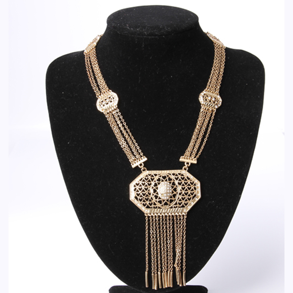 Wholesale Fashion Jewellery Silver Carved Long Pendant Necklace